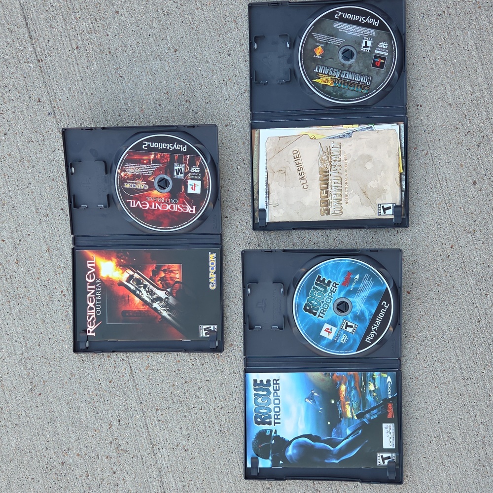 SONY PLAYSTATION 2 LOT OF 3 Video Games - Picture 3 of 11